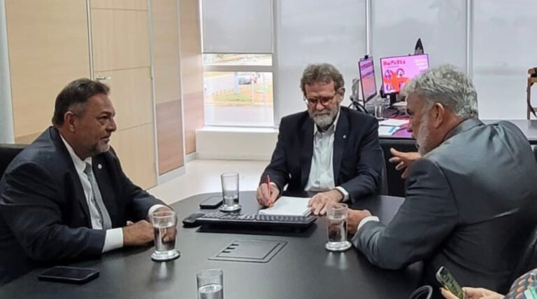 Barbary e Petecão reforçam ampliação da ajuda humanitária aos municípios