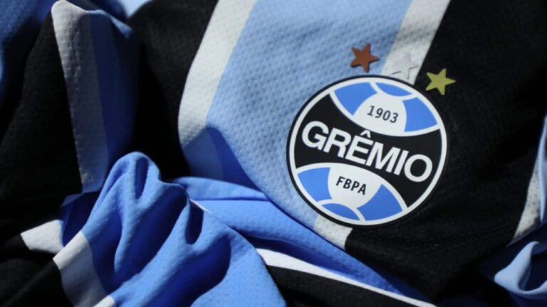 ha-12-anos-morria-uma-lenda-eterna-do-gremio