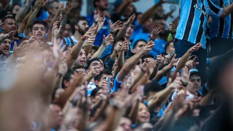 confira-o-numero-atualizado-de-socios-do-gremio-em-2024