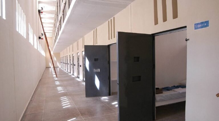 Fugitivos de Mossoró devem ficar presos em celas separadas após recaptura, diz Governo Federal