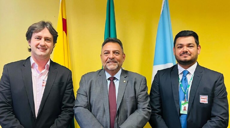 Zezinho Barbary assegura R$ 5 milhões para abertura do ramal Triunfo- Porongaba, em Marechal Thaumaturgo