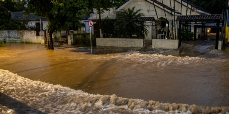 tragedia-no-rs-ja-soma-r$-1,67-bilhao-em-indenizacoes-de-seguros