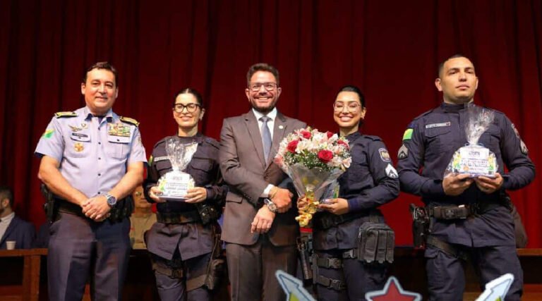 Governador prestigia promoção de 188 novos sargentos e abertura do Curso de Formação de 2º Tenente Estagiário de Saúde da PM