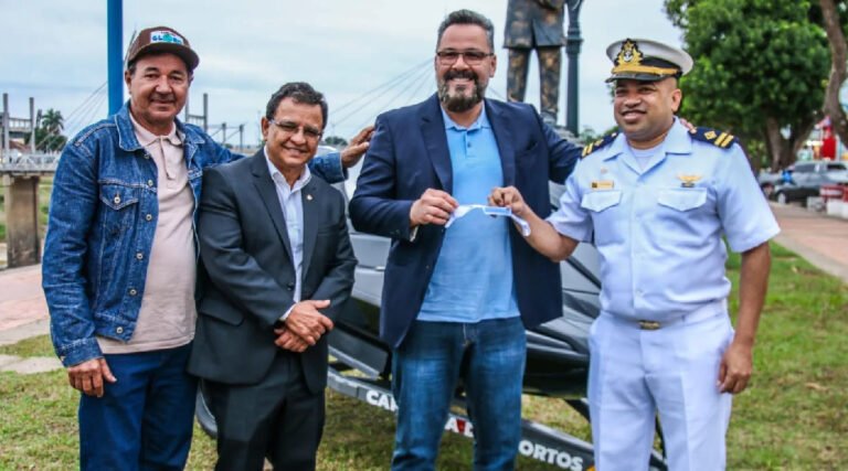 Com emenda de Alan Rick, Marinha recebe moto aquática para ações no Acre