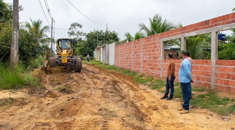 Prefeitura de Cruzeiro do Sul inicia asfaltamento de ruas no Bairro da Mangueira