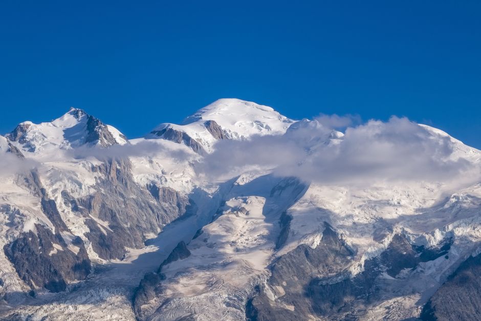 corredor-morre-durante-trilha-nos-alpes-franceses-|-cnn-brasil