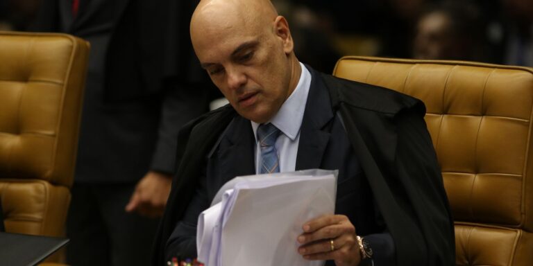 moraes-da-10-dias-para-sp-explicar-modelo-de-escolas-civico-militares