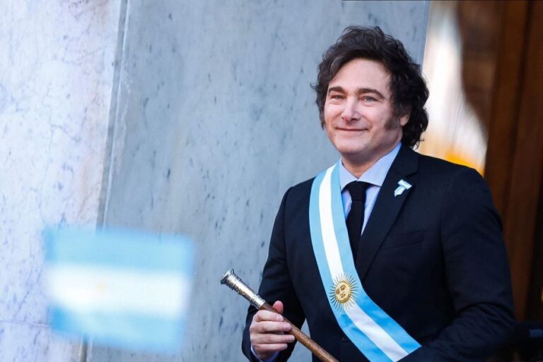 camara-da-argentina-vota-megaprojeto-de-lei-de-milei-apos-alteracoes-do-senado-|-cnn-brasil