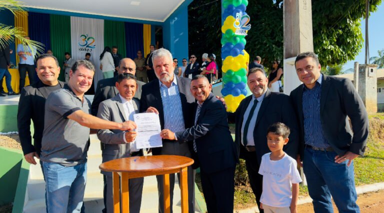 Petecão celebra festividades e destina R$ 670 mil para o Mercado do Agricultor em Porto Walter