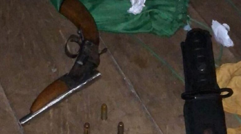 Pai é preso por manter filhas e neto de 3 anos em cárcere privado no Juruá