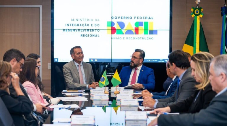 Alan Rick solicita ajuda para enfrentamento da seca no Estado