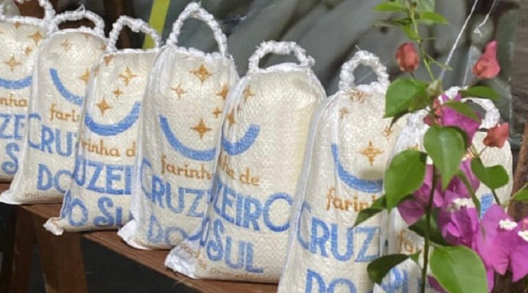 Sebrae e Central de Cooperativas do Juruá realizam Seminário da IG da Farinha de Cruzeiro do Sul