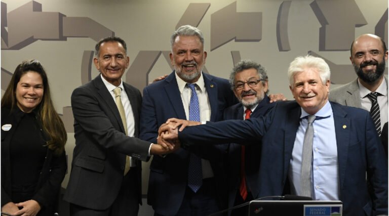 Petecão propõe descentralização de fundos e modernização dos serviços na reestruturação da Sudam