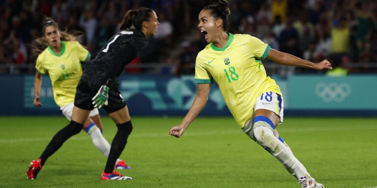 gabi-portilho-decide-e-brasil-derrota-franca-no-futebol-feminino