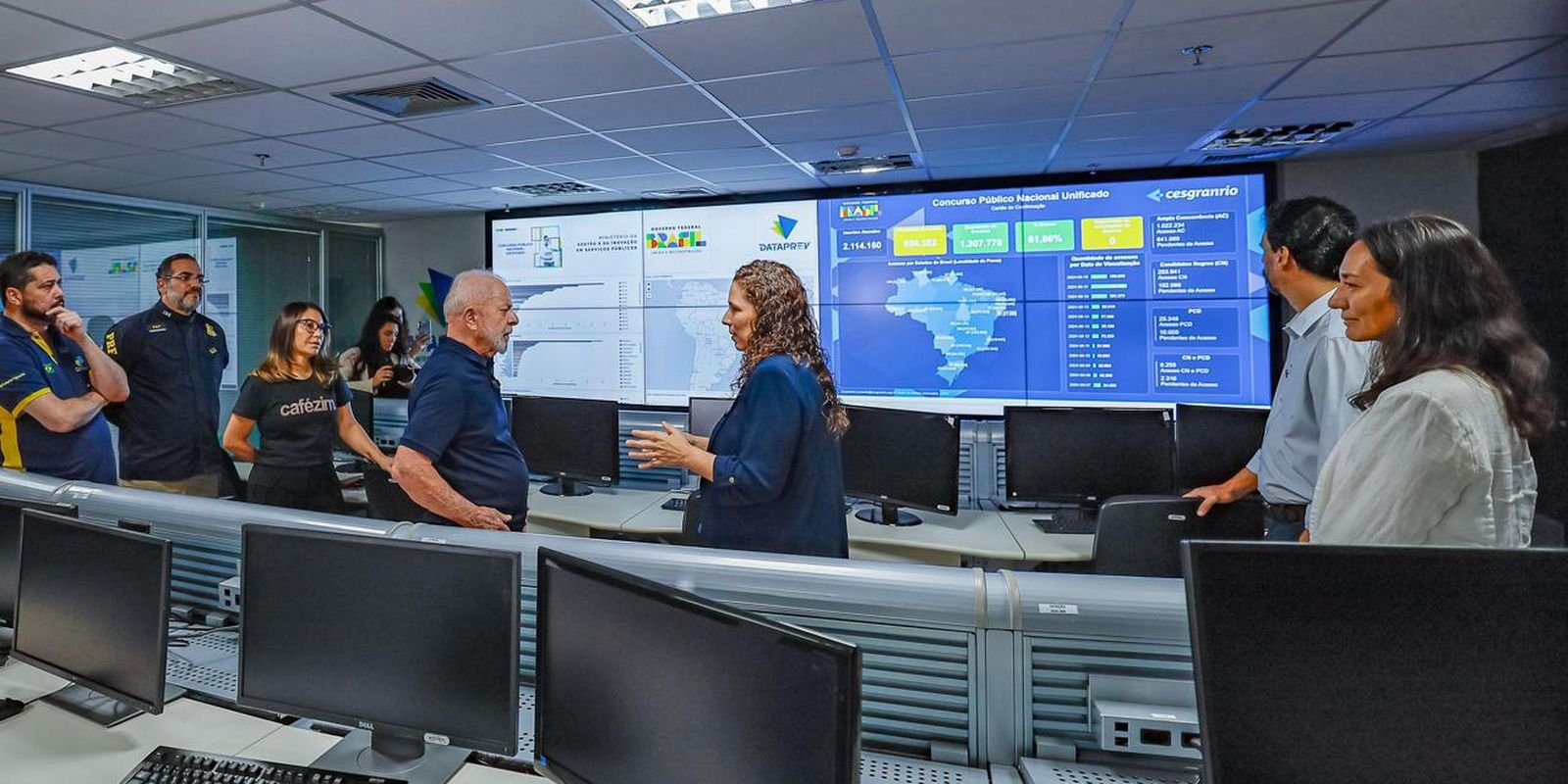 lula:-silvio-santos-era-homem-de-bem,-que-fez-muita-gente-feliz lula:-silvio-santos-era-homem-de-bem,-que-fez-muita-gente-feliz