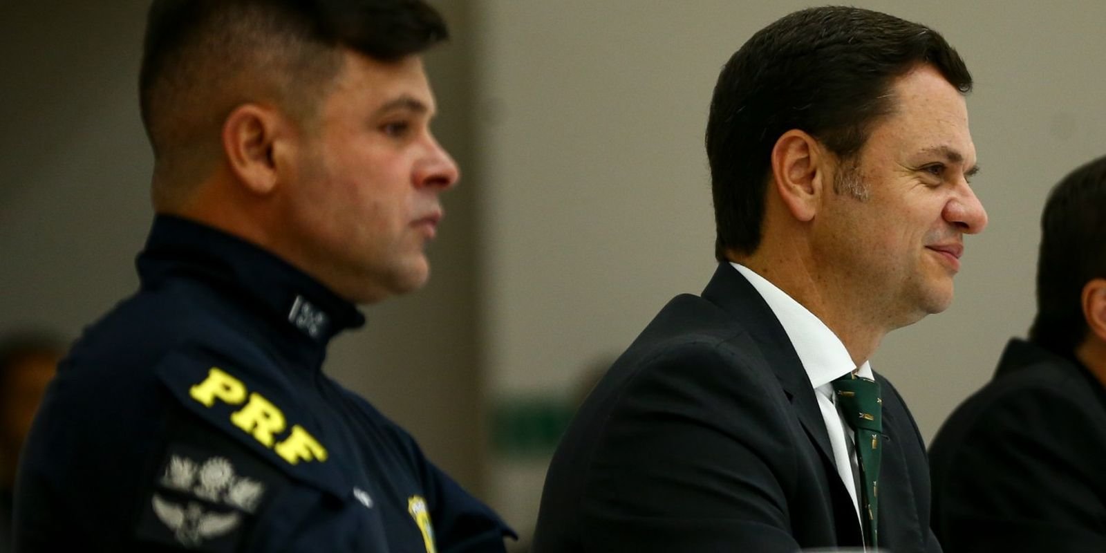 pf-indicia-torres-e-vasques-por-uso-ilegal-da-prf-nas-eleicoes-de-2022 pf-indicia-torres-e-vasques-por-uso-ilegal-da-prf-nas-eleicoes-de-2022