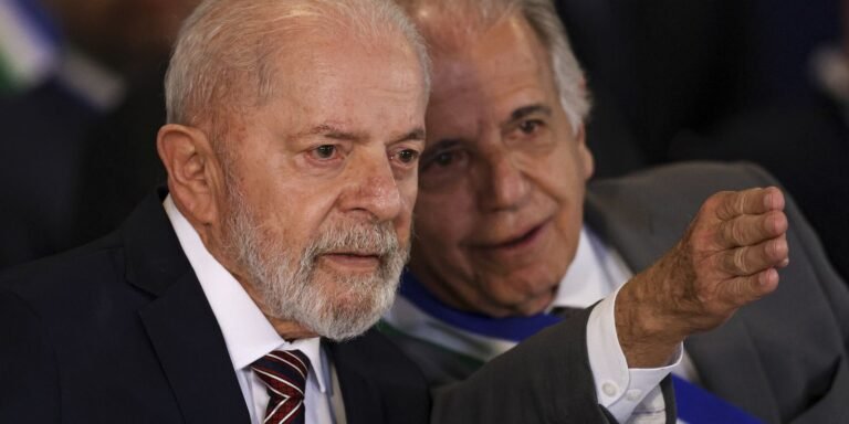 lula-diz-que-alistamento-feminino-dara-diversidade-as-forcas-armadas