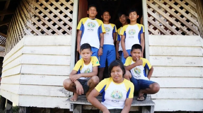 Educação levará internet às escolas rurais e indígenas do Acre