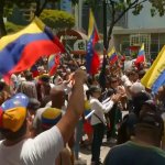 venezuela:-manifestantes-protestam-a-favor-de-nicolas-maduro-em-caracas-|-cnn-brasil