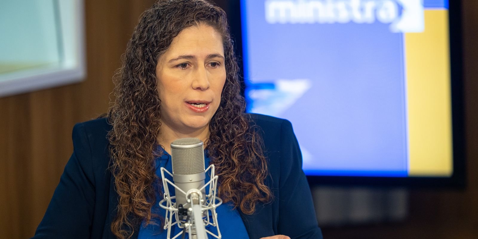 esther-dweck-assume-interinamente-ministerio-dos-direitos-humanos esther-dweck-assume-interinamente-ministerio-dos-direitos-humanos