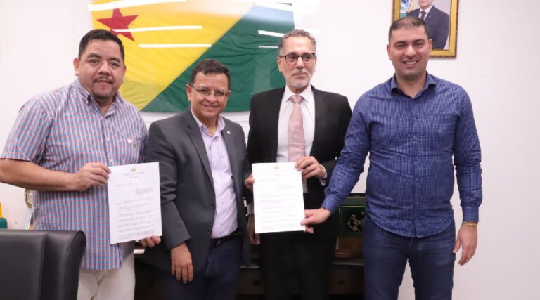 Gonzaga e Nicolau propõem criação da Semana da Cultura Peruana no Acre para estreitar laços comerciais com país vizinho