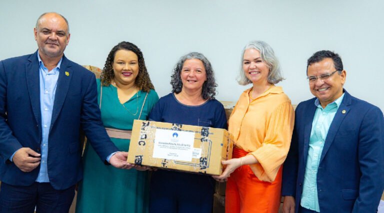 Casa da União Lar Pequenina adere à campanha solidária e faz doações à mulheres em situação de vulnerabilidade