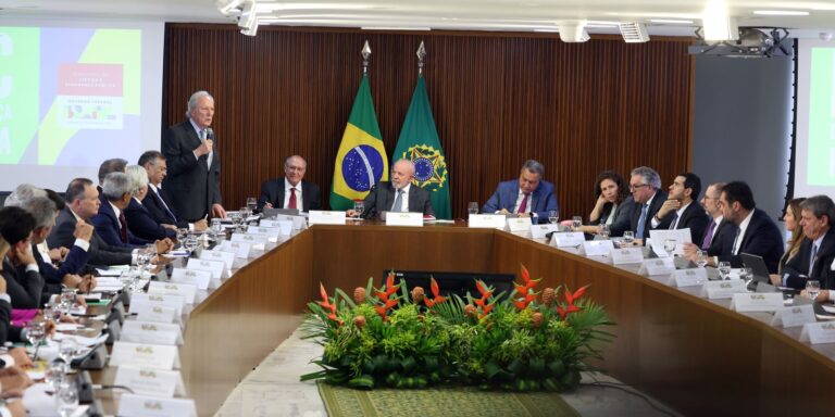 governo-federal-apresenta-pec-da-seguranca-publica-aos-estados