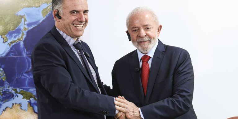 lula-recebe-presidente-eleito-do-uruguai-no-palacio-do-planalto