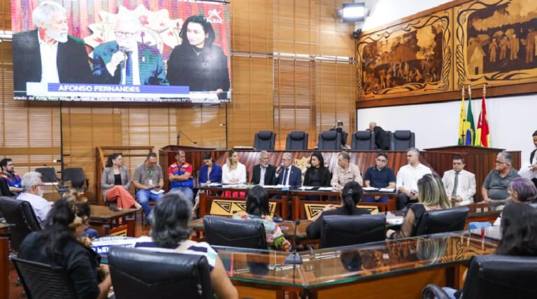 Mais de 20% da população do Norte está endividada com jogos online, aponta deputado em audiência na Aleac