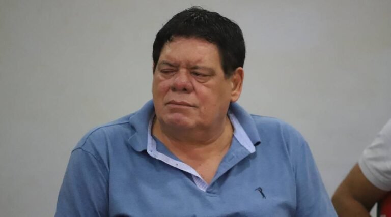 Lutando contra pneumonia, Flaviano Melo tem piora no quadro clínico, em São Paulo