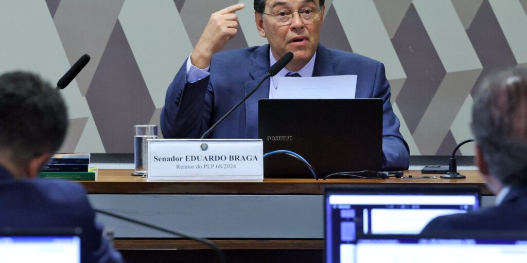 reforma-tributaria-com-novo-impacto-no-iva-e-lida-na-ccj-do-senado