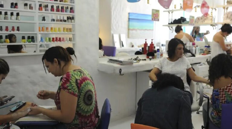 Na contramão do Brasil, setor de serviços cai 3% no Acre em outubro, diz IBGE