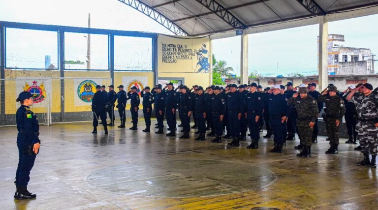 Juruá celebra 50 anos da Polícia Militar com a presença da primeira comandante-geral mulher do Acre