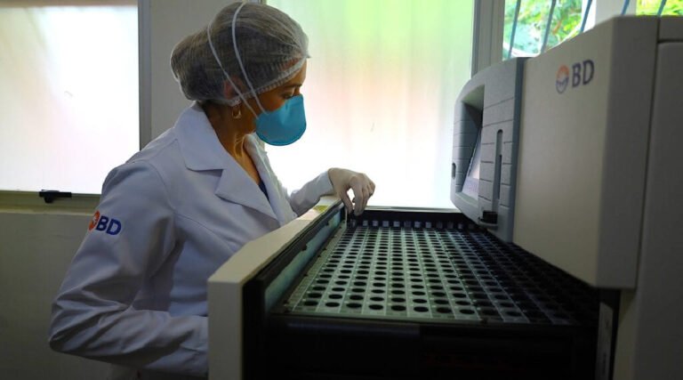 Novo equipamento acelera diagnóstico de tuberculose no Acre