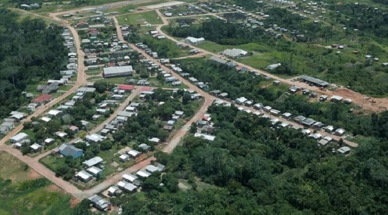 Santa Rosa do Purus: isolamento geográfico e desafios socioeconômicos marcam a realidade do município acreano