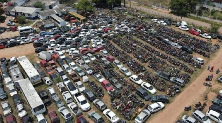 Detran/AC realiza leilão de sucatas inservíveis no final de janeiro