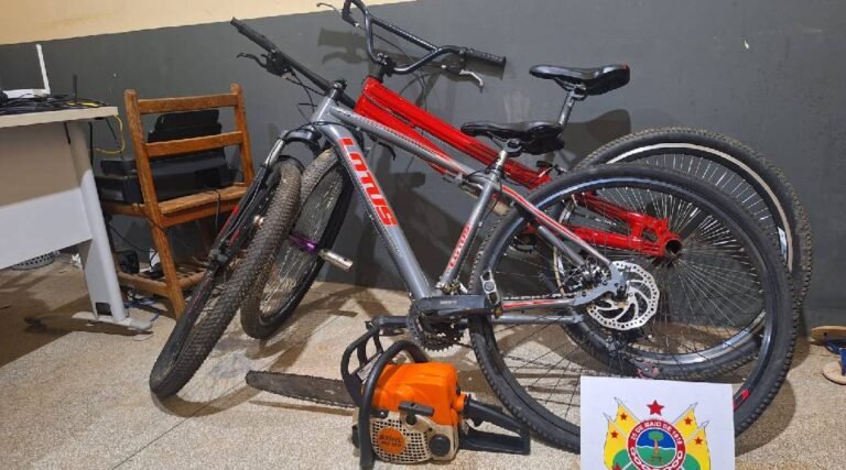 Dois suspeitos são presos por furto e receptação após denúncia em Cruzeiro do Sul