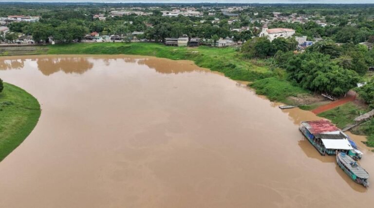 Nível do Rio Acre volta a subir e se aproxima dos 10 metros na capital