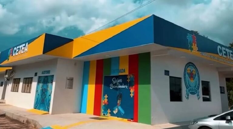 Sesacre firma parceria para atendimento multiprofissional a pessoas com autismo em Cruzeiro do Sul