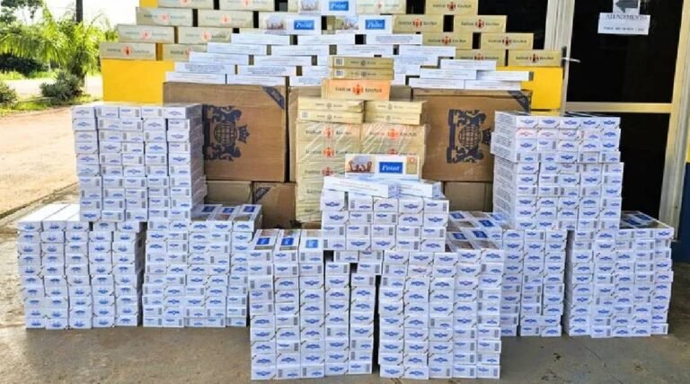 PRF apreende 9,5 mil maços de cigarro contrabandeado e prende motorista em Senador Guiomard