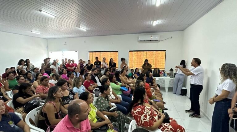 Programa Mentes Azuis chega a Cruzeiro do Sul para apoiar crianças autistas e seus cuidadores