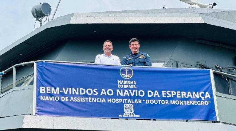 Zezinho Barbary visita a Agência da Marinha e o Navio Montenegro