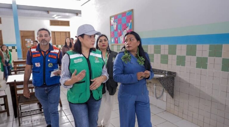 Vice-governadora Mailza visita escola que abriga primeiras famílias indígenas