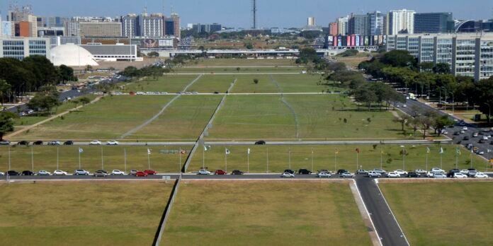 servidores-receberao-reajuste-retroativo-a-janeiro-em-2-de-maio