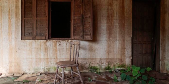 vitimas-das-enchentes-esperam-por-moradias-definitivas-no-rs  