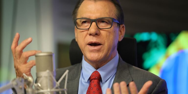 marinho:-desconto-sem-autorizacao-e-ilegalidade-passivel-de-punicao