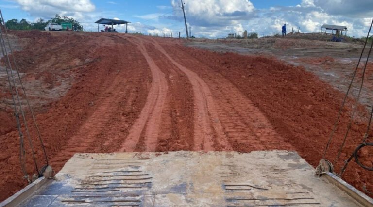 Nova rampa de acesso para balsa é concluída em Rodrigues Alves