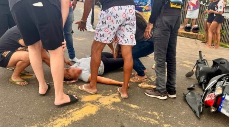 Acidente na Av. Lauro Muller em Cruzeiro do Sul deixa três feridos