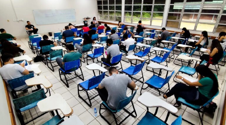 Concurso da Conab oferece 403 vagas com salários de até R$ 8.140; inscrições vão até 15 de maio