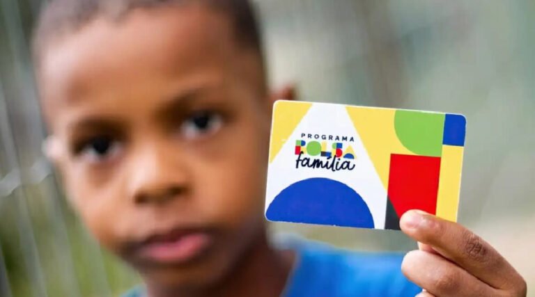Caixa Econômica paga Bolsa Família a beneficiários com NIS de final 4